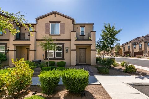 Photo of 1200 Mission View Court, Henderson, NV 89002 (MLS # 2744326)