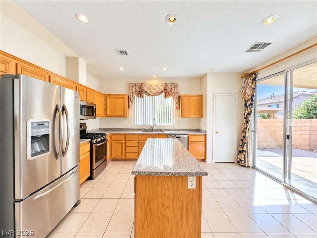 8443 Indigo Harbor Avenue