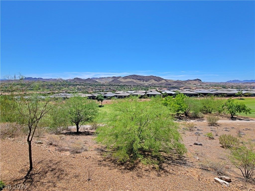 Photo of 21 Via Visione #206, Henderson, NV 89011 (MLS # 2776961)
