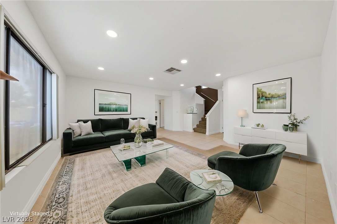 348 Faulkner Court