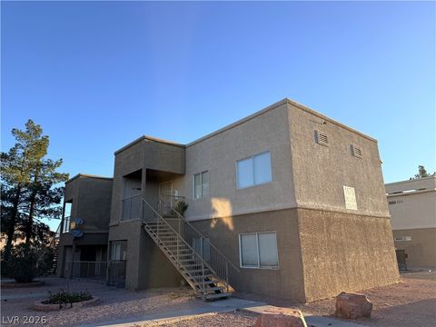 Photo of 1670 N Lamont Street, Las Vegas, NV 89115 (MLS # 2762412)