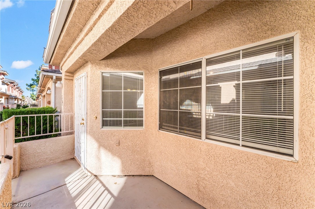 1205 Dusty Creek Street