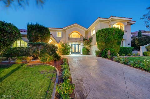 Photo of 2670 Mirabella Street, Henderson, NV 89052 (MLS # 2709768)