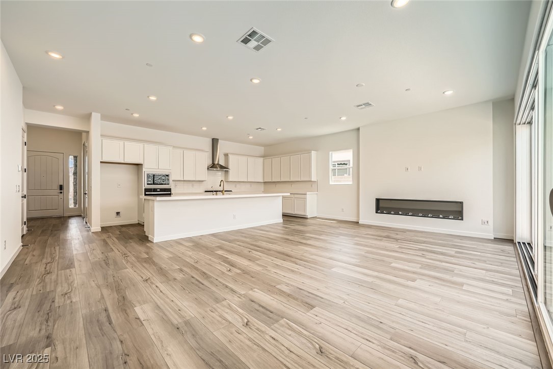 65 Ibiza Lake Drive, Henderson, Nevada image 3