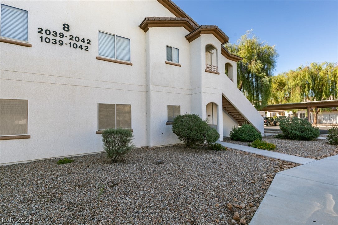 5655 E Sahara Avenue 1039