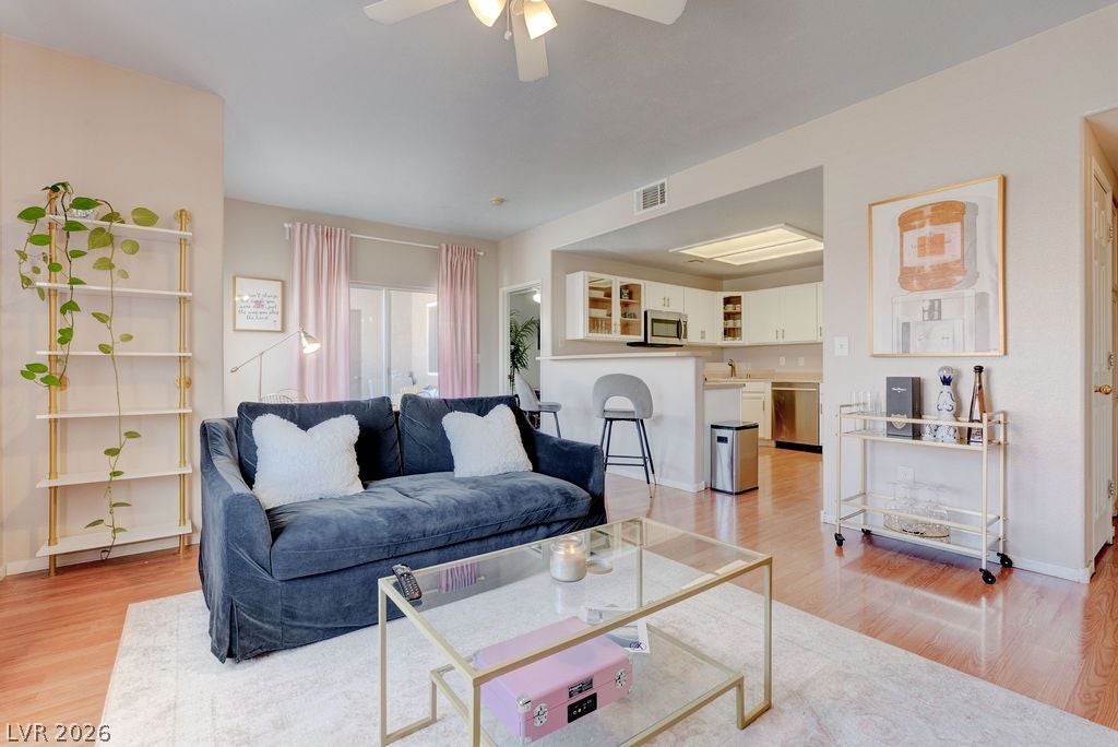 9580 W Reno Avenue 221