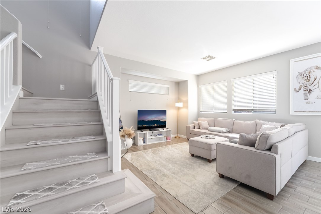 9241 Placer Bullion Avenue