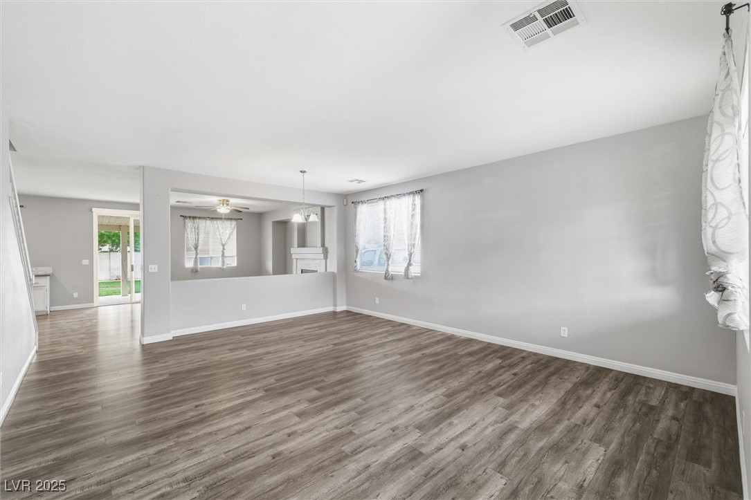 1291 Mount Hood Street