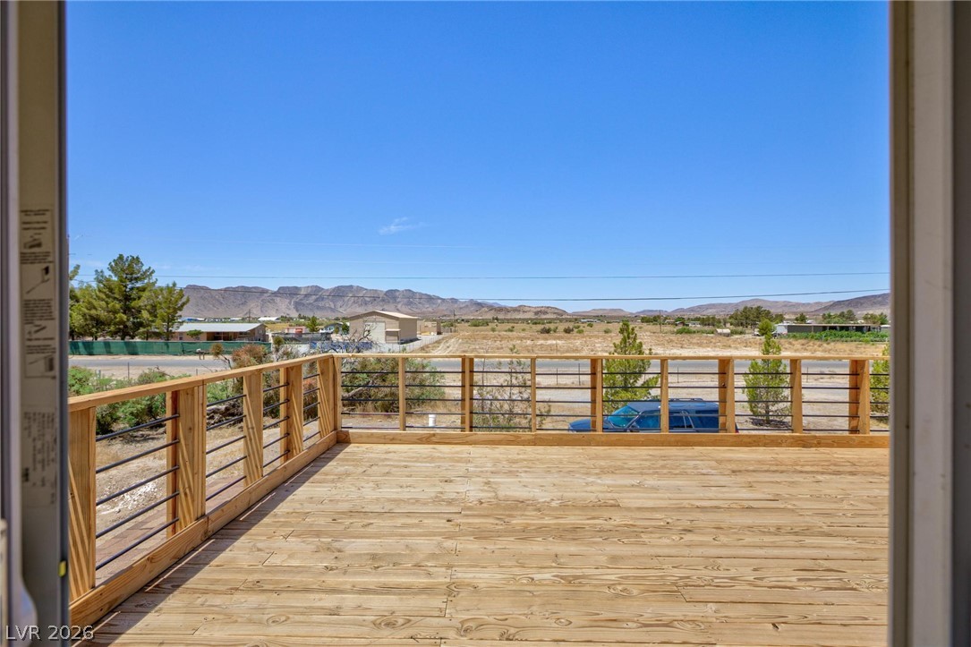 3271 N Joanita Street