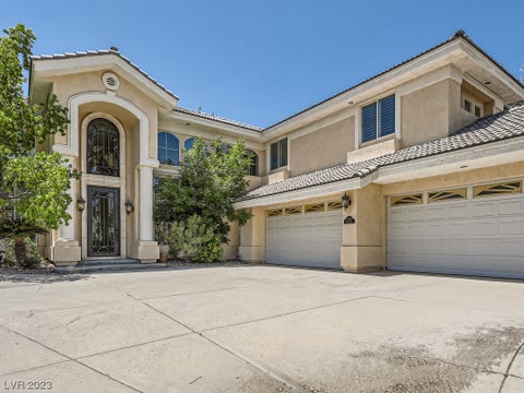 Photo of 2082 Troon Drive, Henderson, NV 89074 (MLS # 2507611)