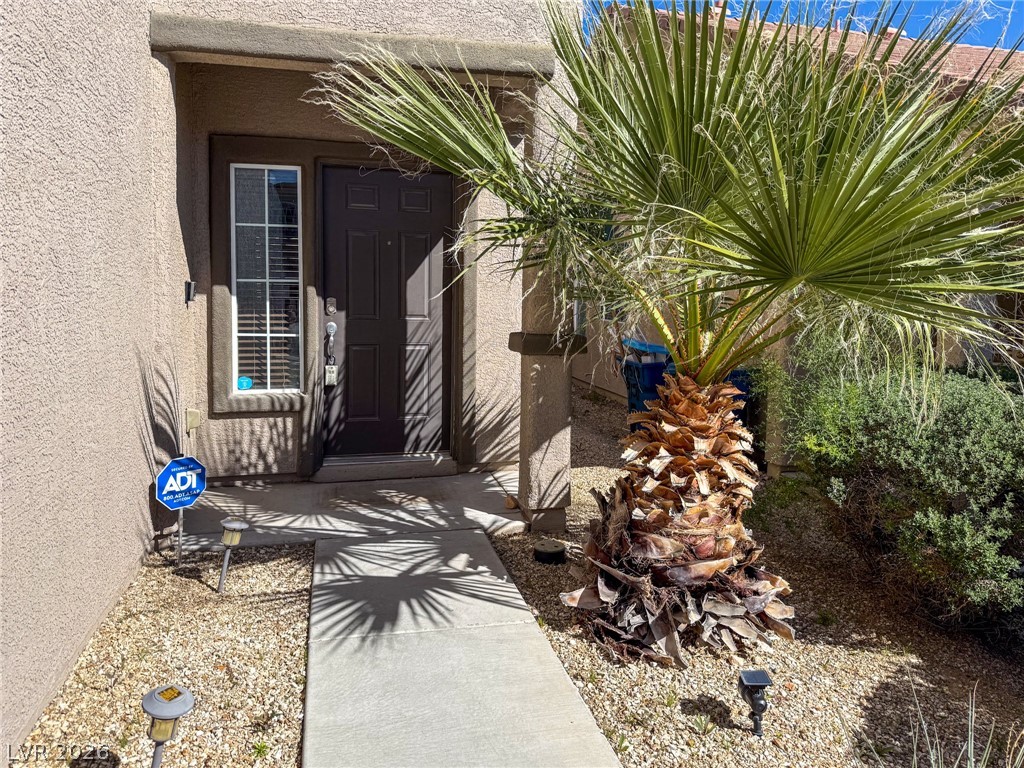 9156 Weeping Hollow Avenue