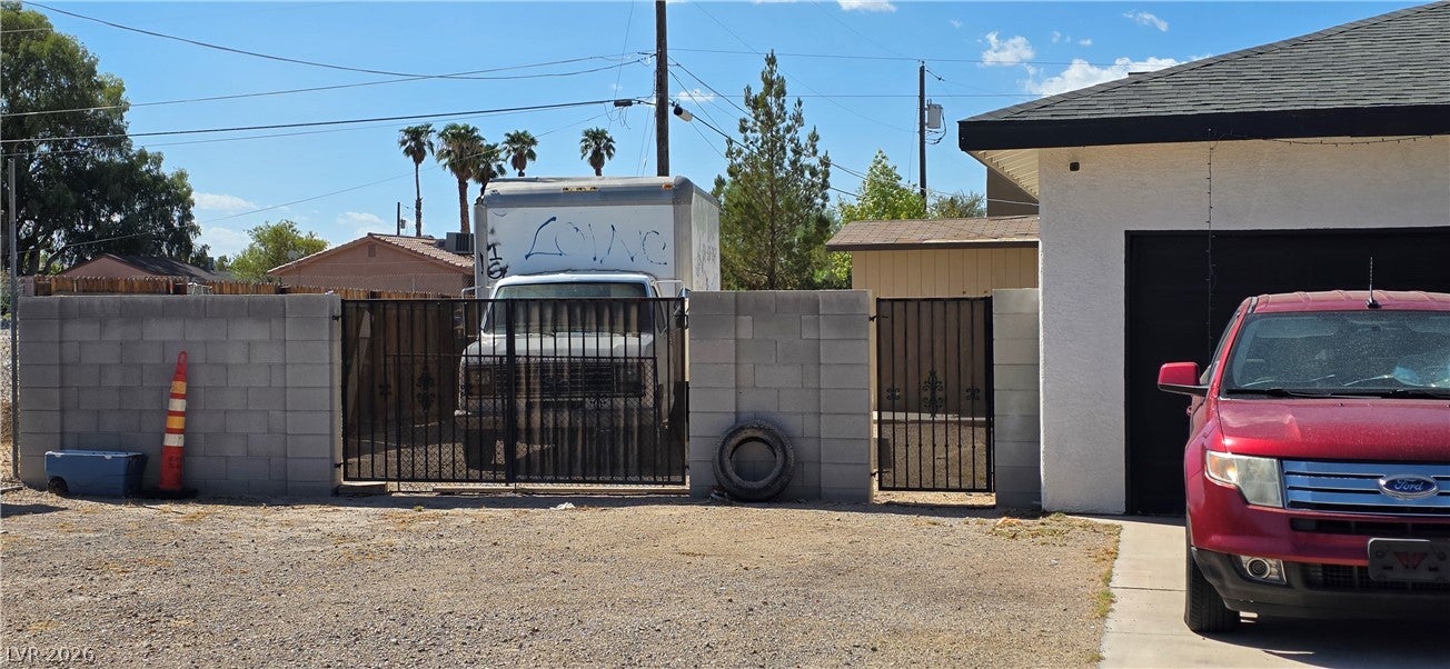 6437 E Bonanza Road