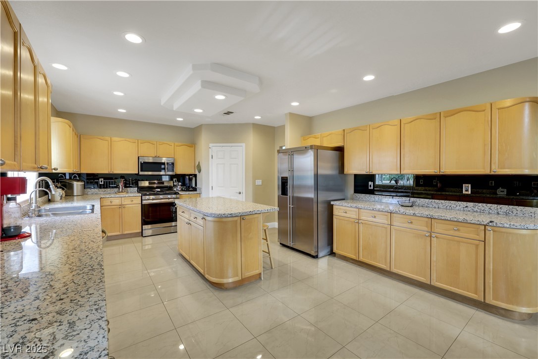 8925 Rio Verde Avenue, Las Vegas, Nevada image 17