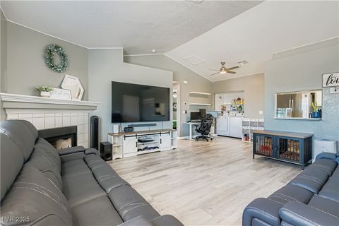 5355 Angler Circle 202 Las Vegas NV 89122