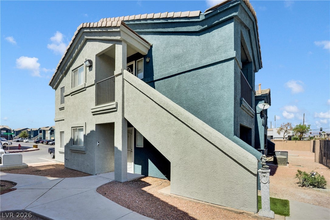 1520 Frank Aved Street 201