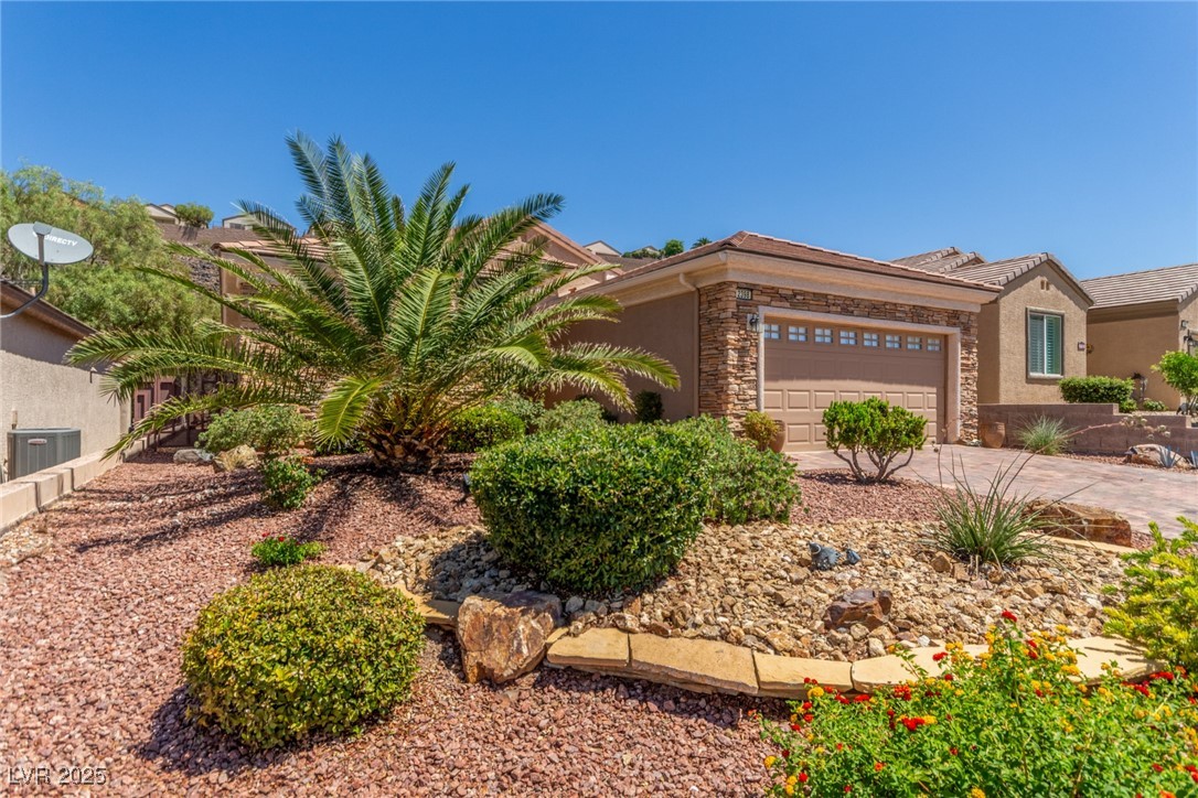 Properties 2 2398 Jada Drive