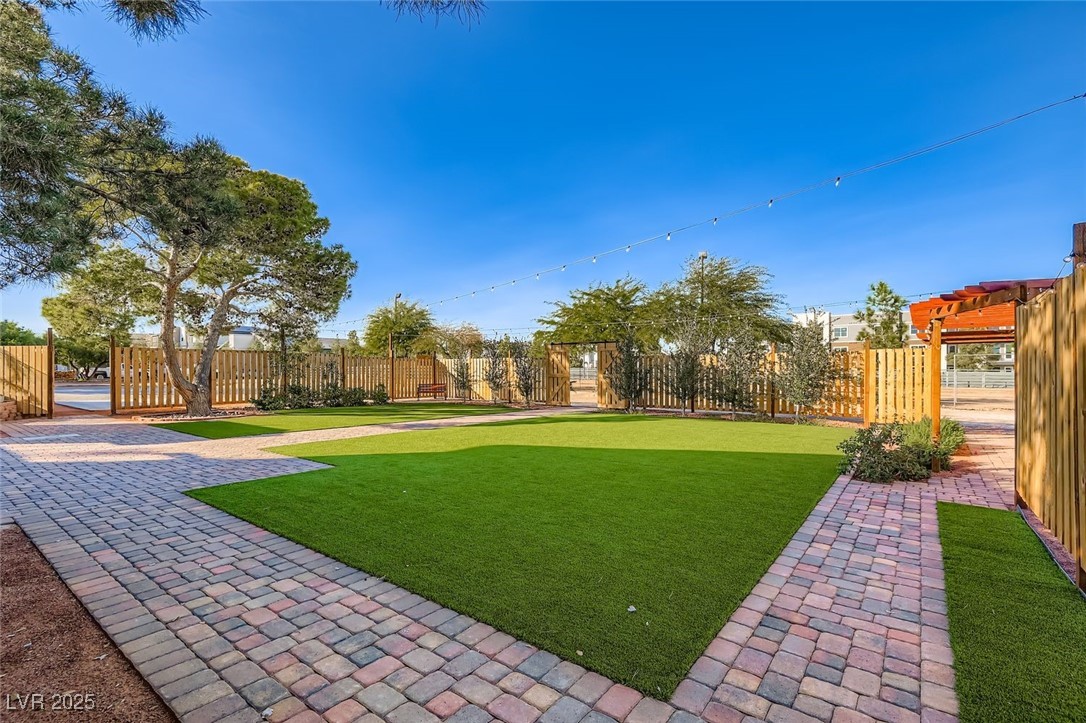 4099 Silverado Ranch Boulevard