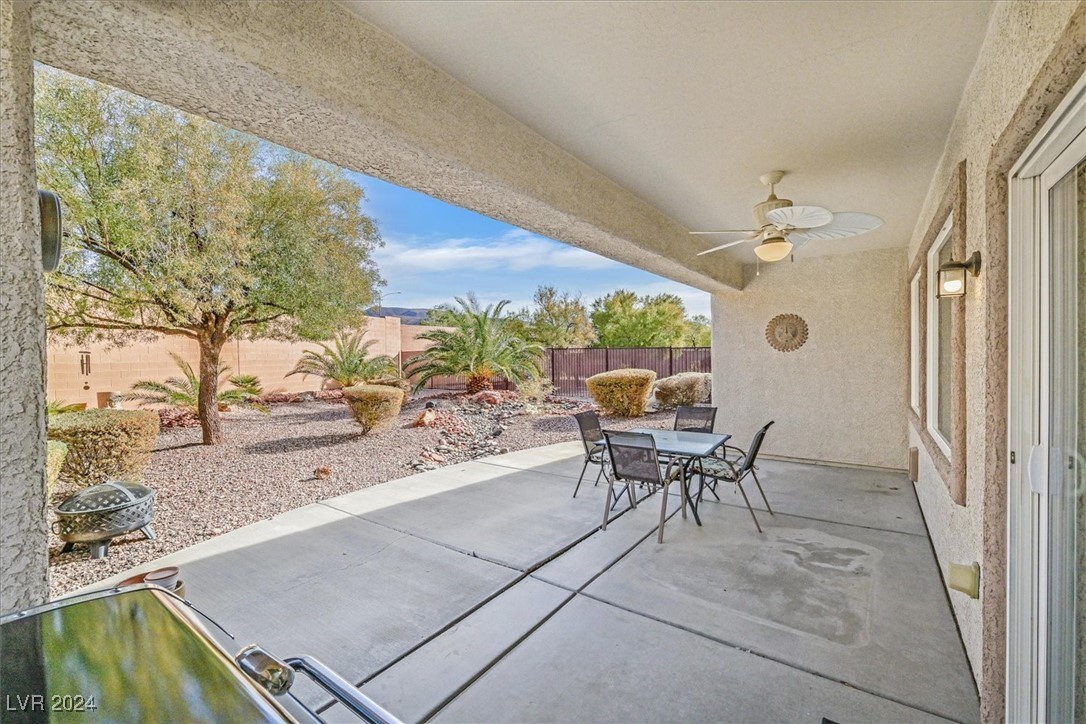 2591 Moonlight Valley Avenue, Henderson, Nevada image 14