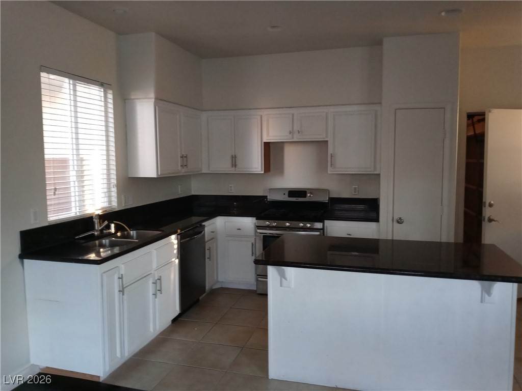 1432 Evening Song Avenue