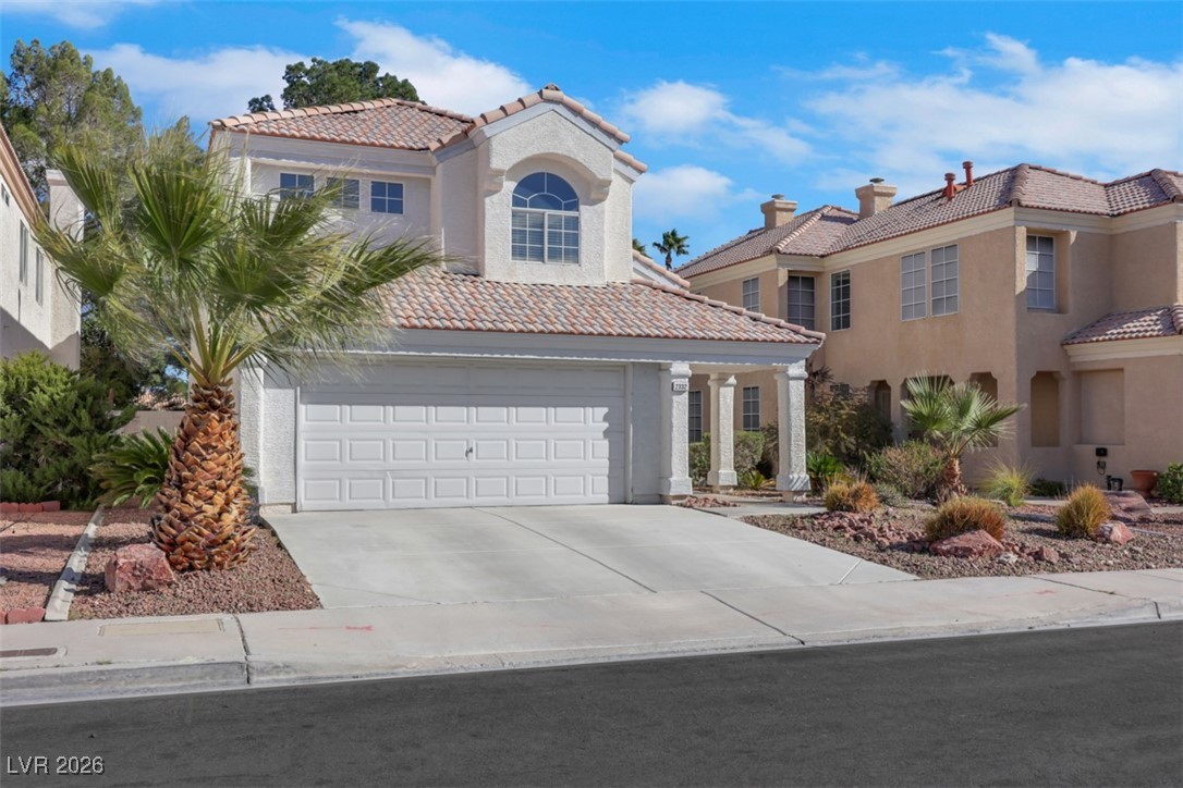 2332 Hunt Club Street