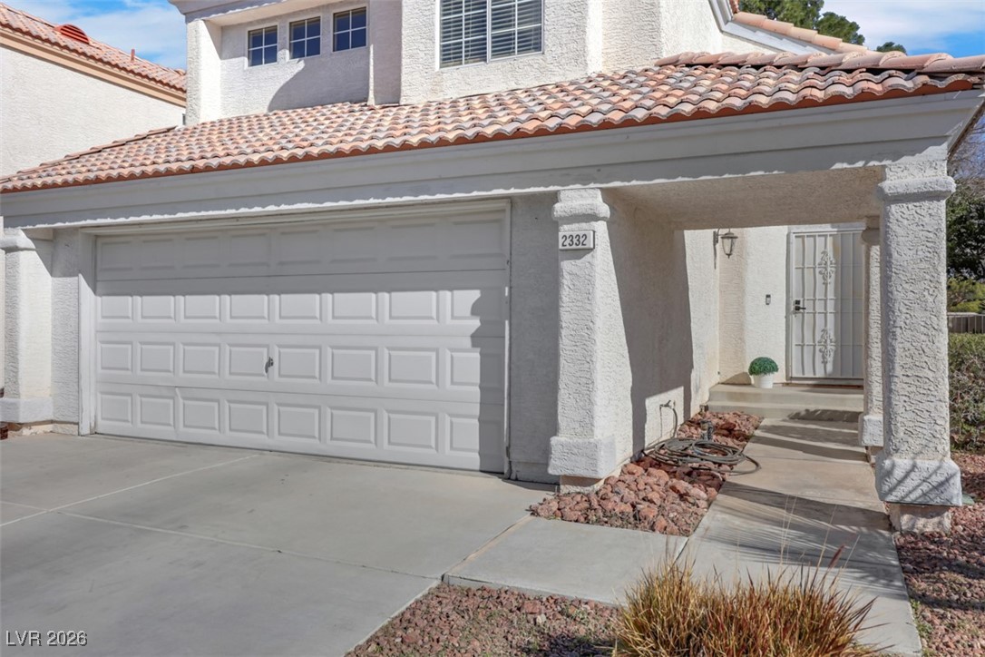 2332 Hunt Club Street