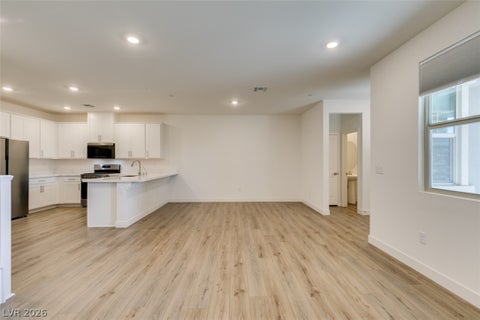Townhouse For Rent - 160 Silver Run Lane<br/> Clark County, Las Vegas, NV 89138