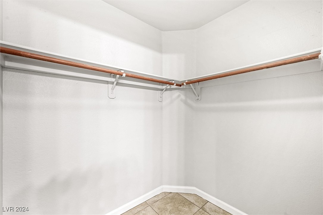 Las Vegas, Nevada 89123, United States, 2 Bedrooms Bedrooms, ,2 BathroomsBathrooms,Residential,Pending,23636