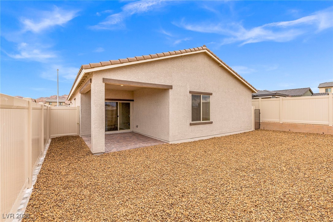 6725 Lotus Vista Court