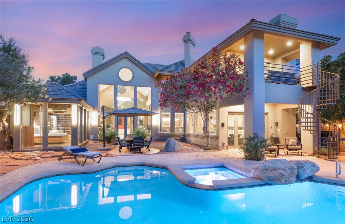 3004 ASTORIA PINES Circle