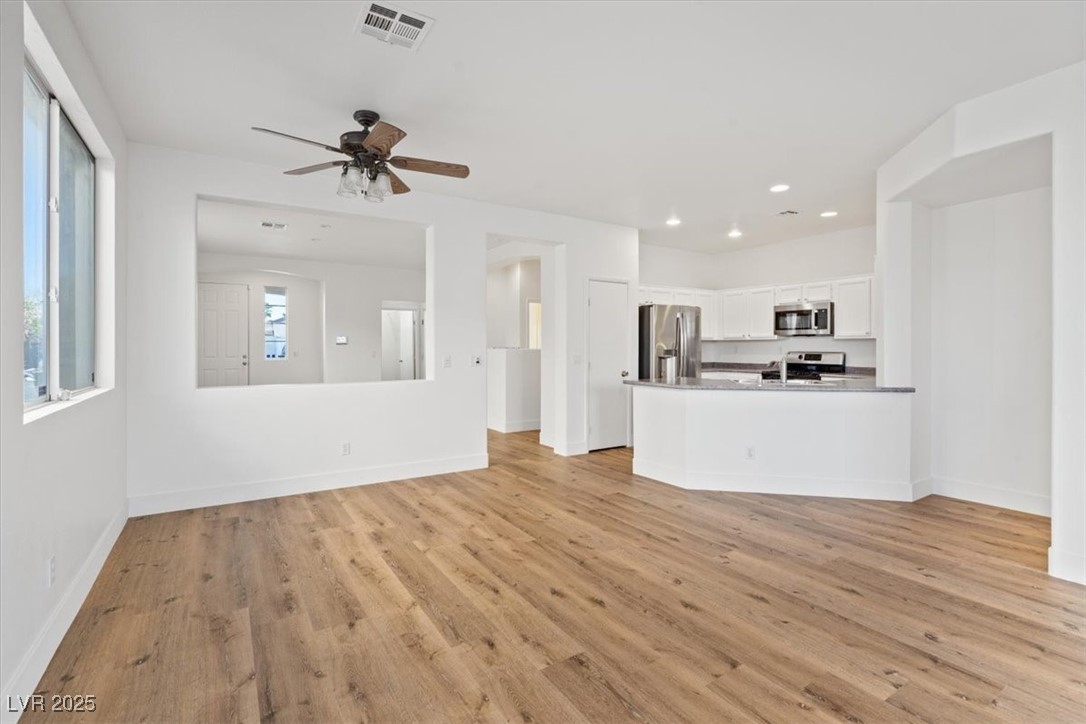 1902 Giant Pine Avenue
