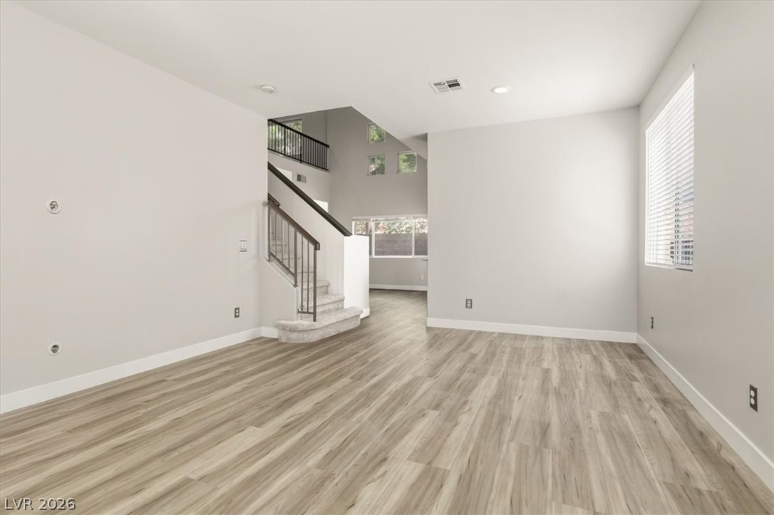 10408 Sloping Hill Avenue