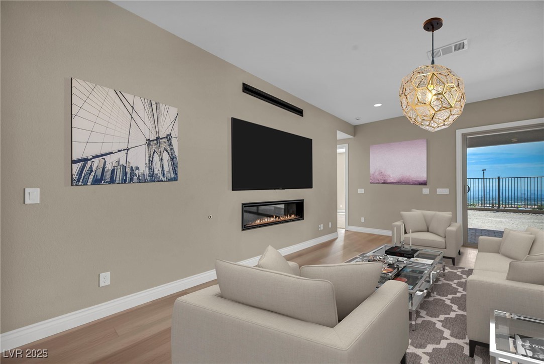 2194 Pigeon Hawk Street