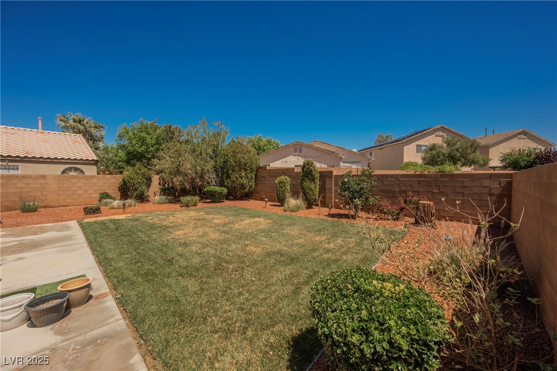 7690 Morning Lake Drive, Las Vegas, Nevada image 11