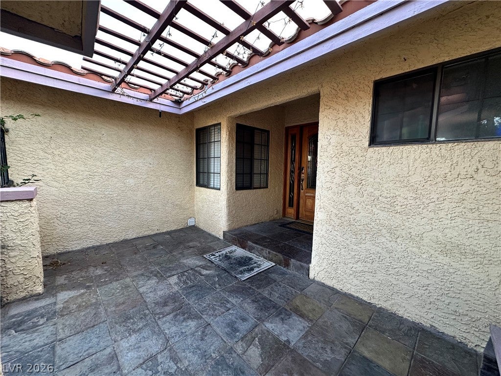 3811 Leisure Lane