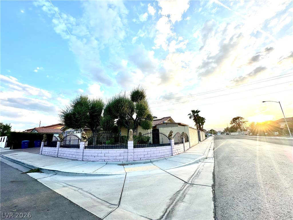 Photo of 3811 Leisure Lane, Las Vegas, NV 89103 (MLS # 2811373)