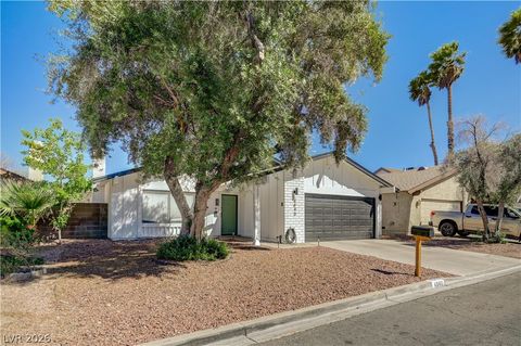 Homes For Sale - 4840 Summerhill Road<br/> Las Vegas, NV 89121