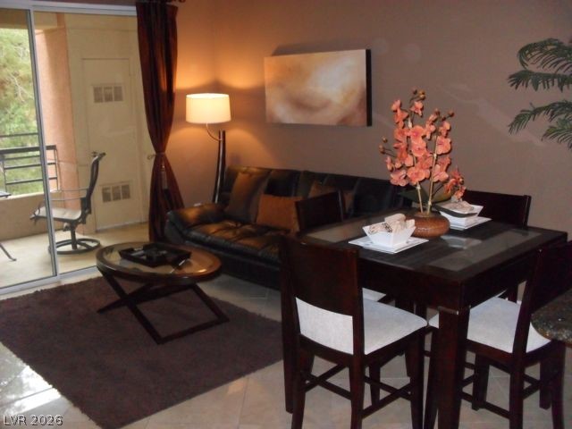 220 Flamingo Road 107