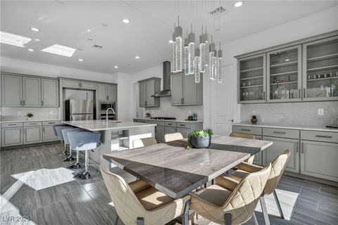 195 Cactus Sunrise Street Las Vegas NV 89138