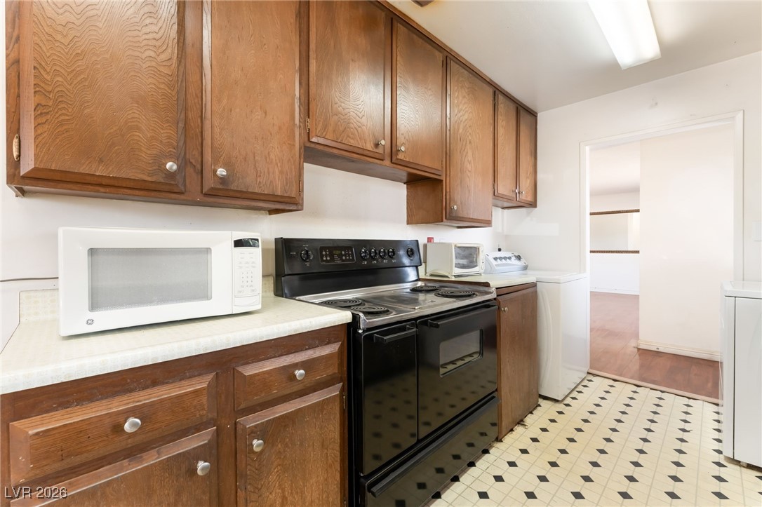 3091 Oxford Lane