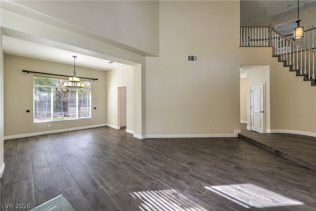 1717 Double Arch Court