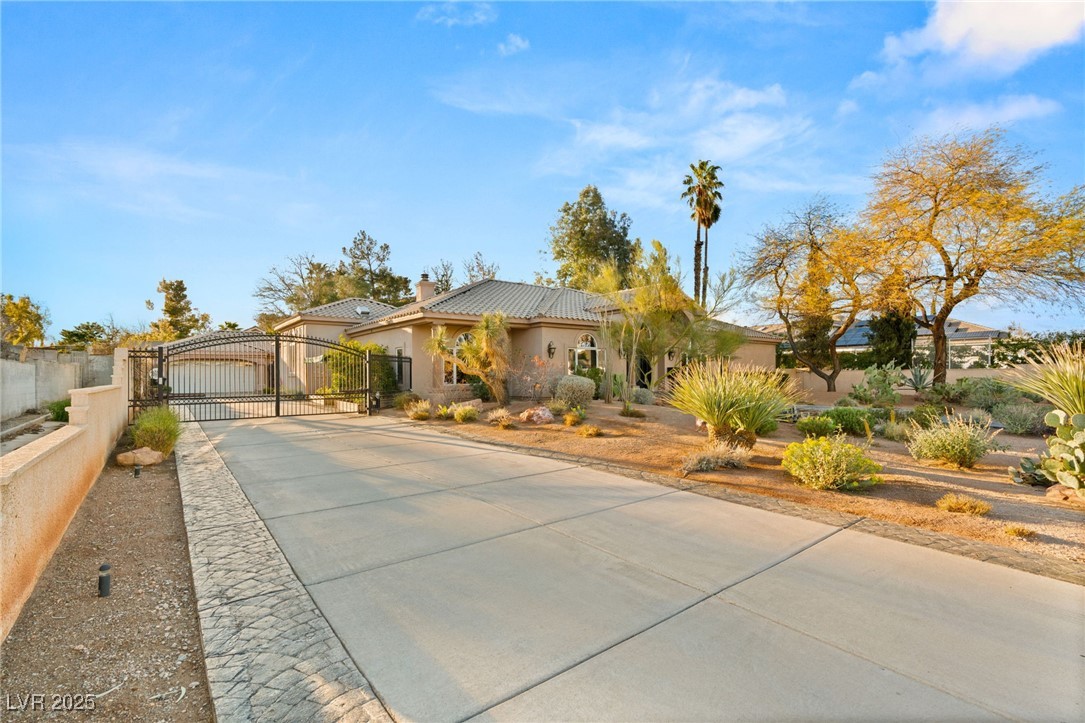 1234 Campbell Drive, Las Vegas, Nevada image 5