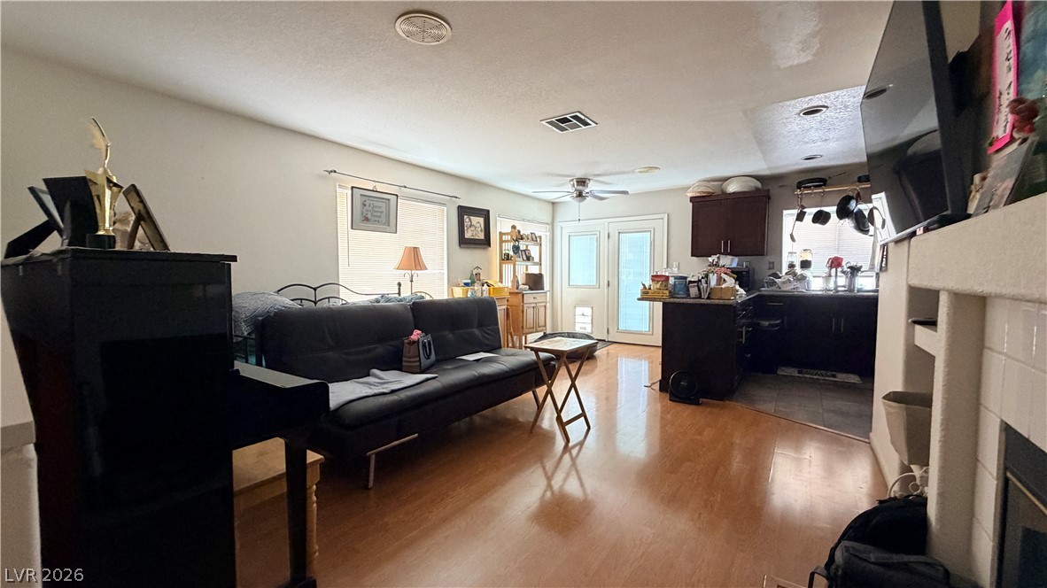 4953 El Sur Court