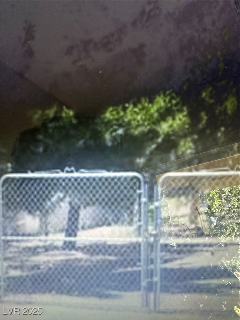 3160 E Navajo Boulevard