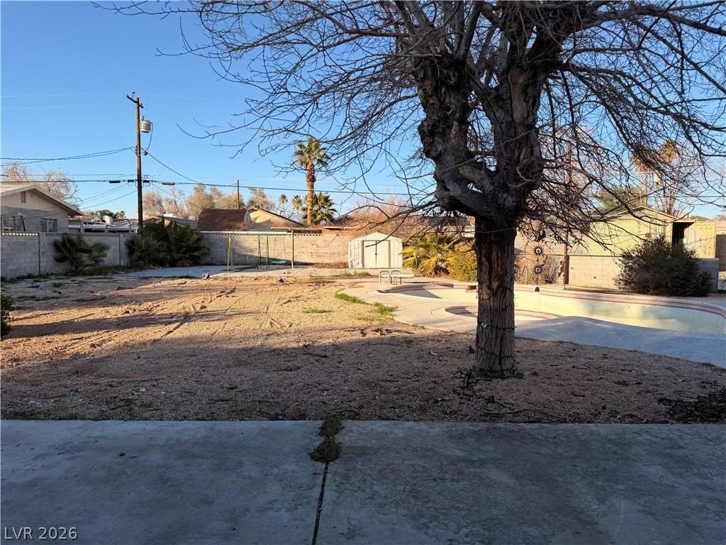 4976 W Lake Mead Boulevard