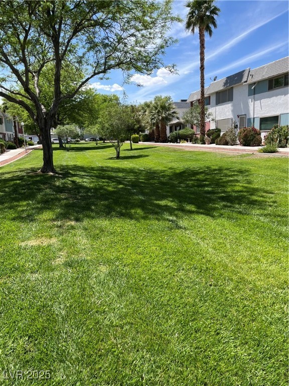 158 Greenbriar Townhouse Way, Las Vegas, Nevada image 5