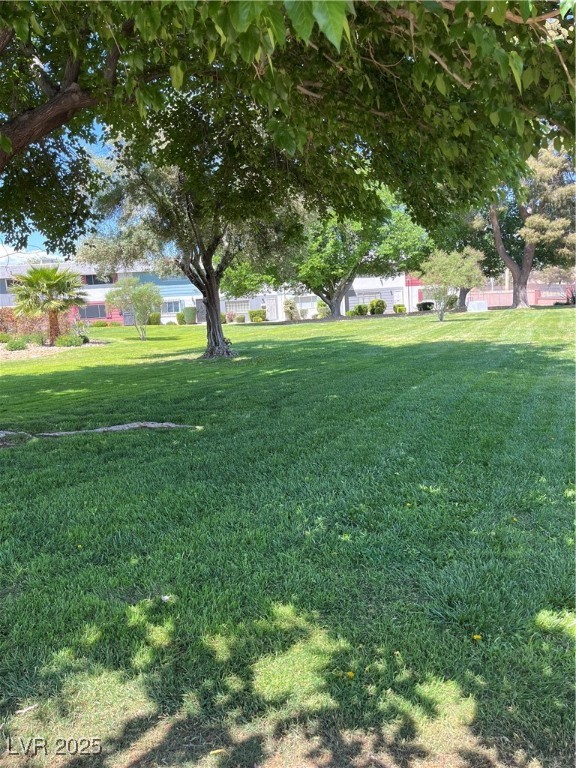 158 Greenbriar Townhouse Way, Las Vegas, Nevada image 28