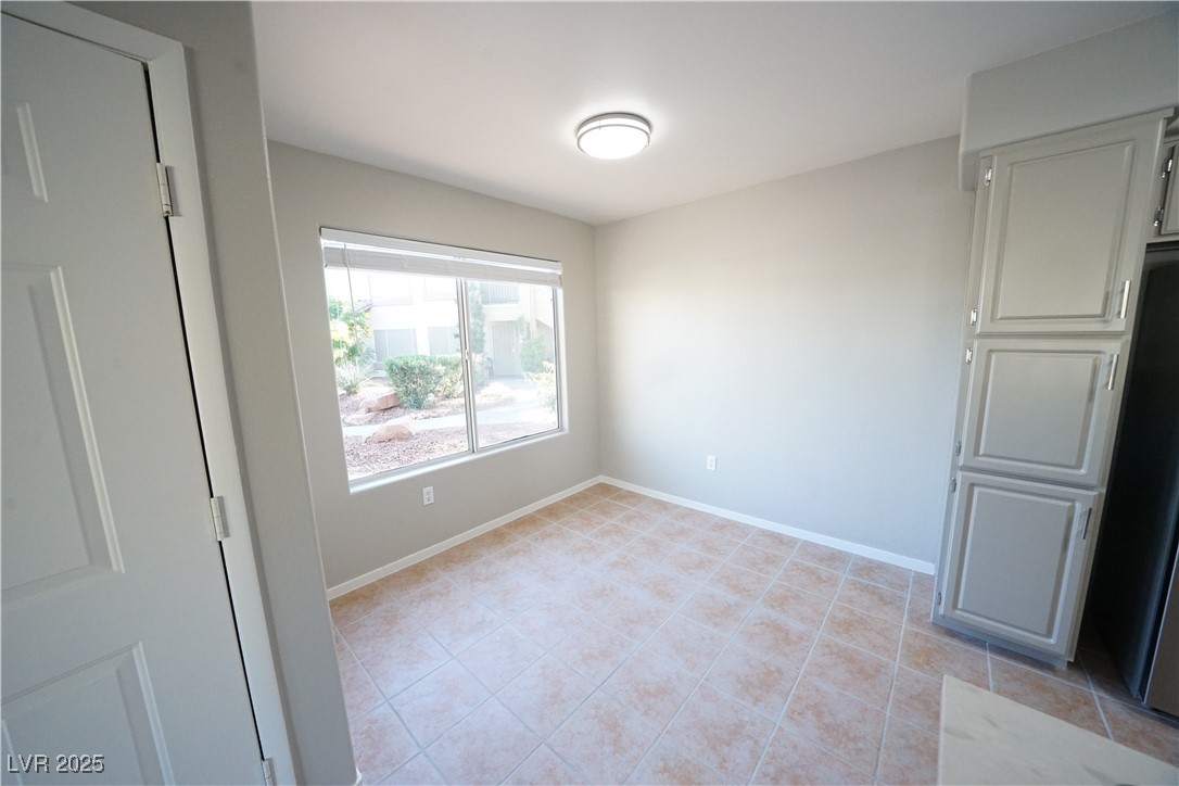 5710 E Tropicana Avenue 1009