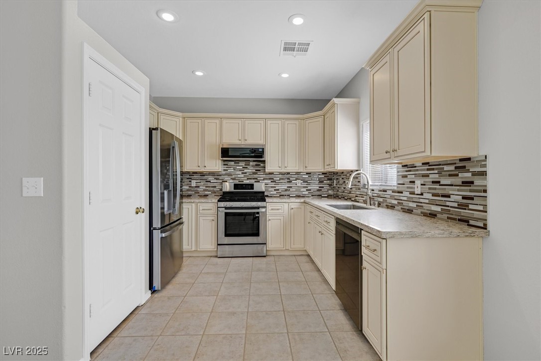 1221 Diamond Valley Street, Henderson, Nevada image 4