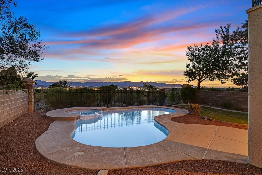 1221 Diamond Valley Street, Henderson, Nevada image 2