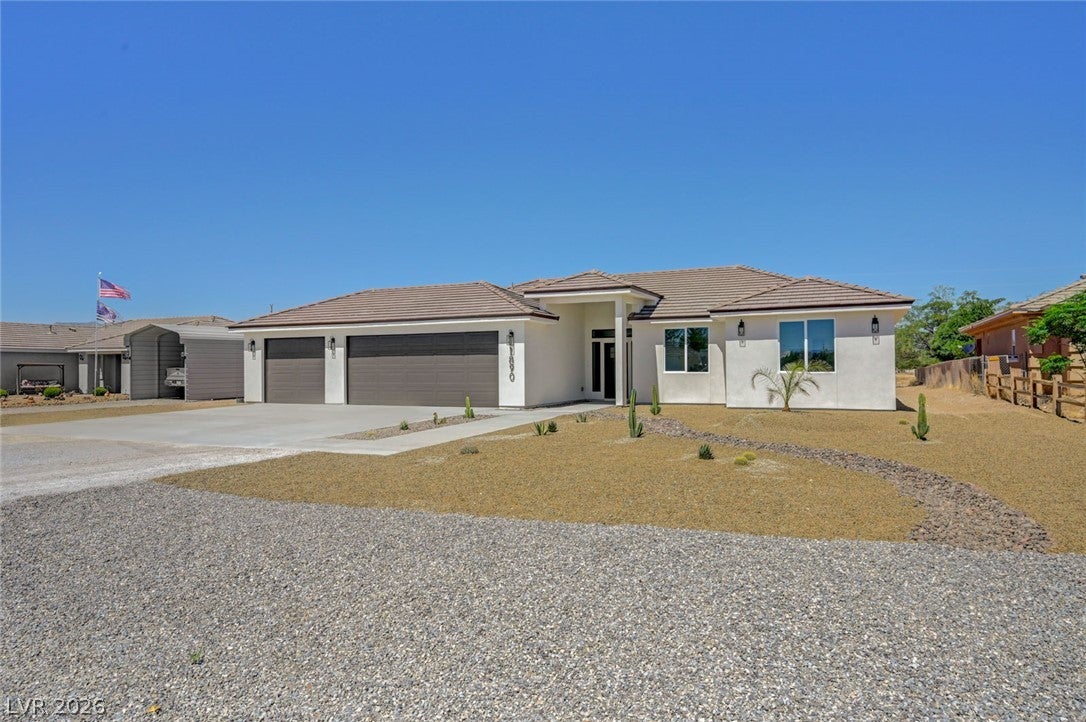 1890 S Manzanita Drive